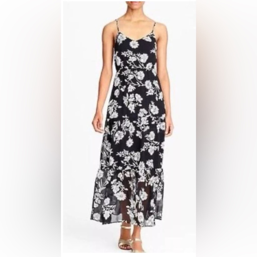 Black and white floral maxi dress